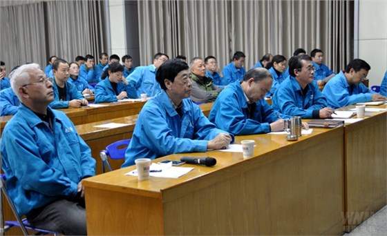董事長(zhǎng)陳根喜、總經(jīng)理陳學(xué)鋒等公司高層出席論壇